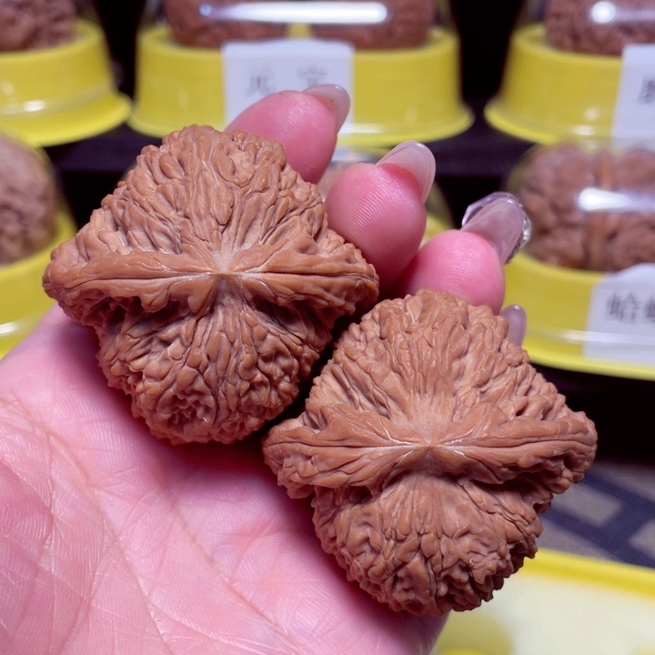 文玩核桃把件南疆49