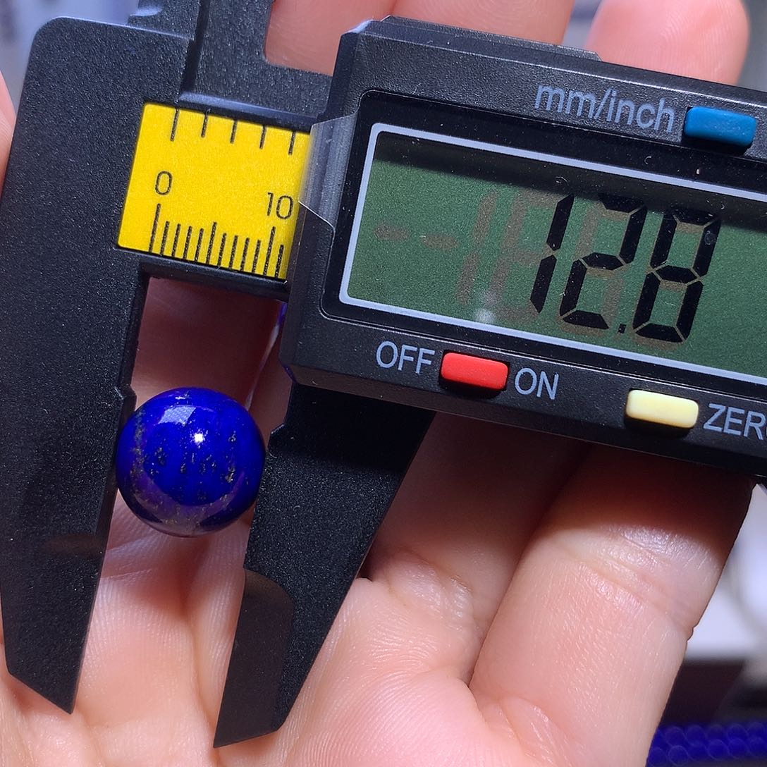 蔡***晒青金石未镶嵌精品细洒金