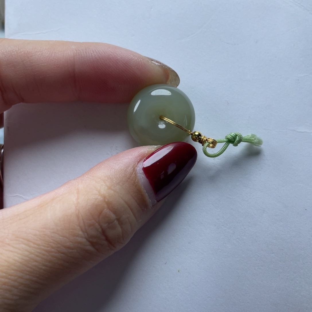 和田玉颈饰未镶嵌面包扣