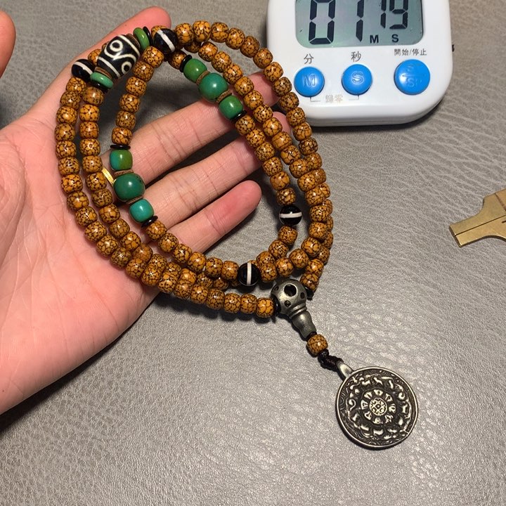 泥塑梅*K1111111111111111