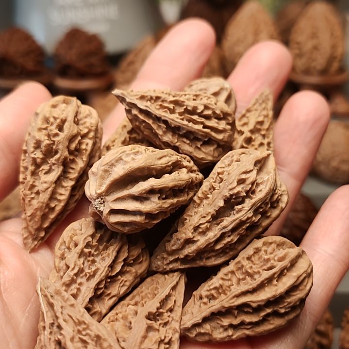 文玩核桃吊坠小*34粒辣椒