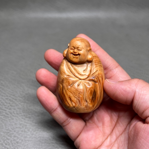 太行崖柏工艺品木雕弥勒佛手把件天然随形收藏佳品桌面小摆件D4