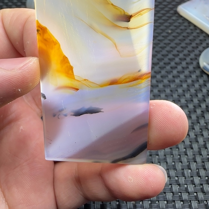 俺***下玛瑙/玉髓未镶嵌颈饰