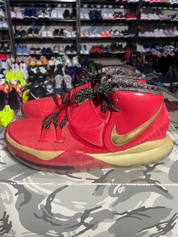 90新 NIKE/耐克 没鞋垫 41码260/Nike Kyrie 6 欧文6 篮球鞋 