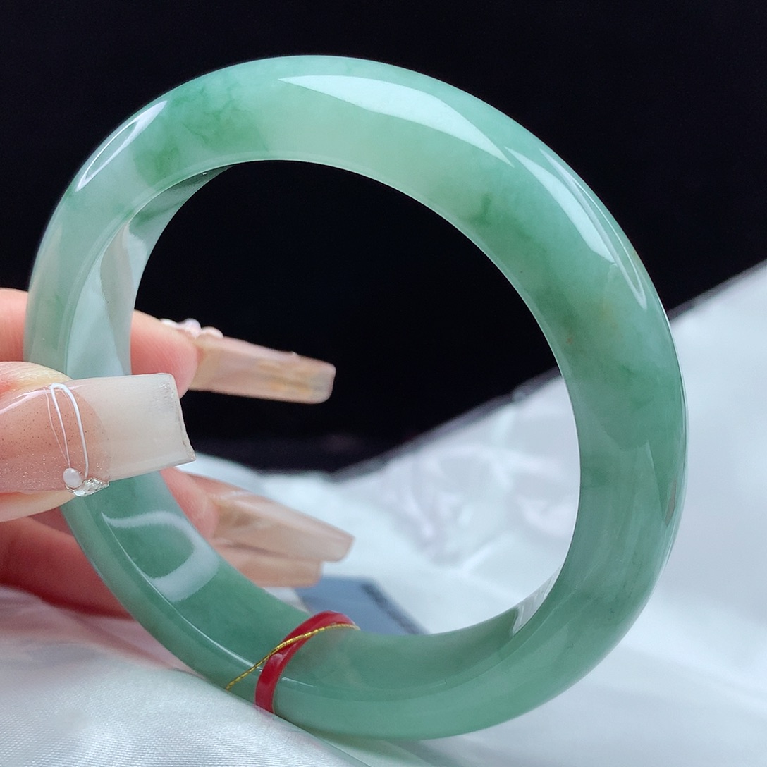 翡翠手镯未镶嵌53圈3753