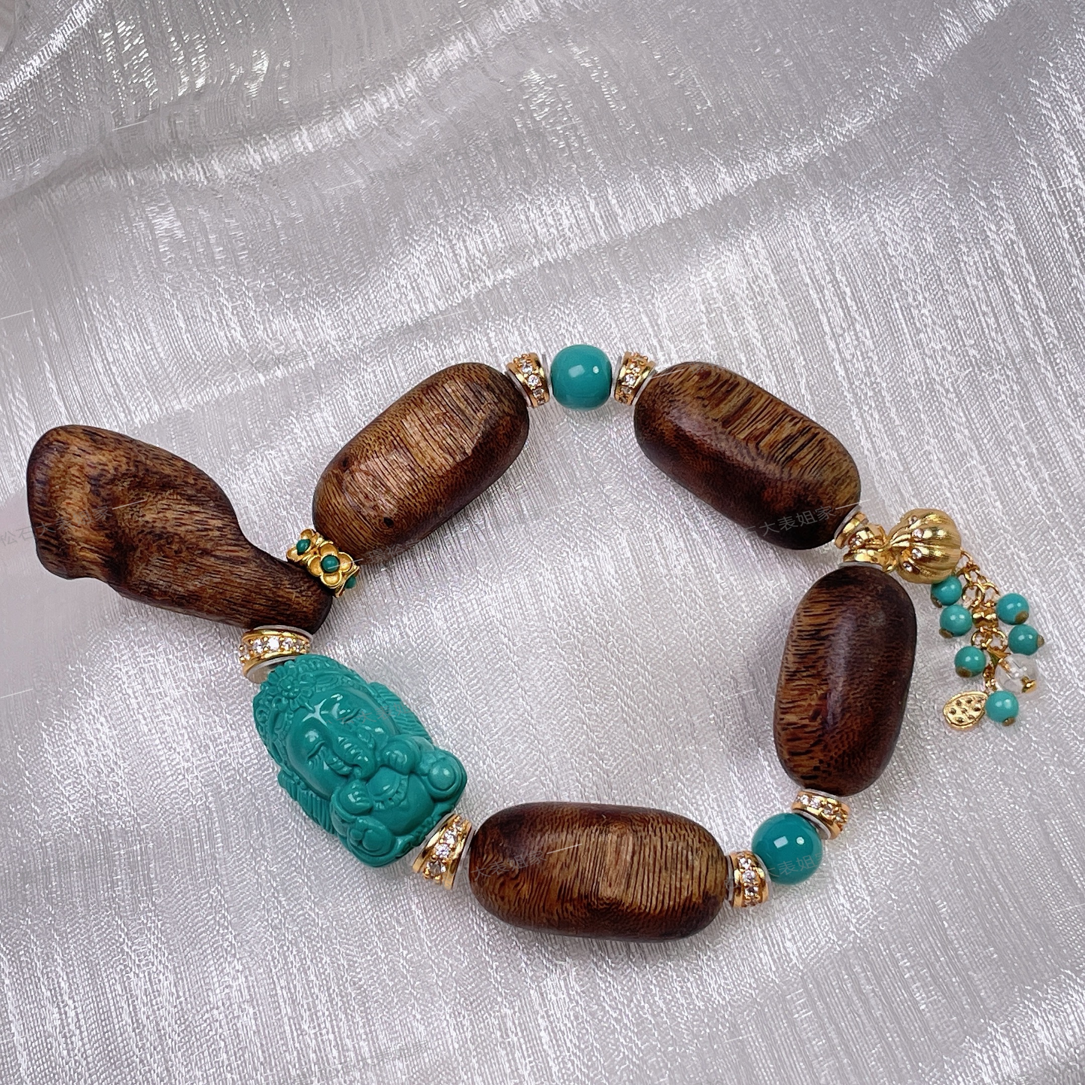 【松石大表姐】湖北真原矿小众珠宝绿松石设计款多宝手串 欧若风