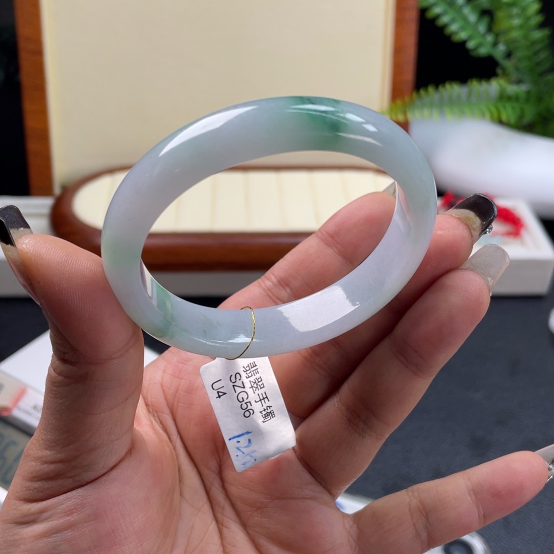 翡翠手镯未镶嵌贵妃56