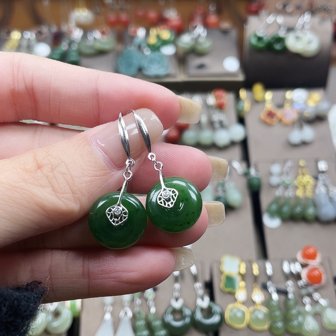 和田玉银S925镶嵌耳饰