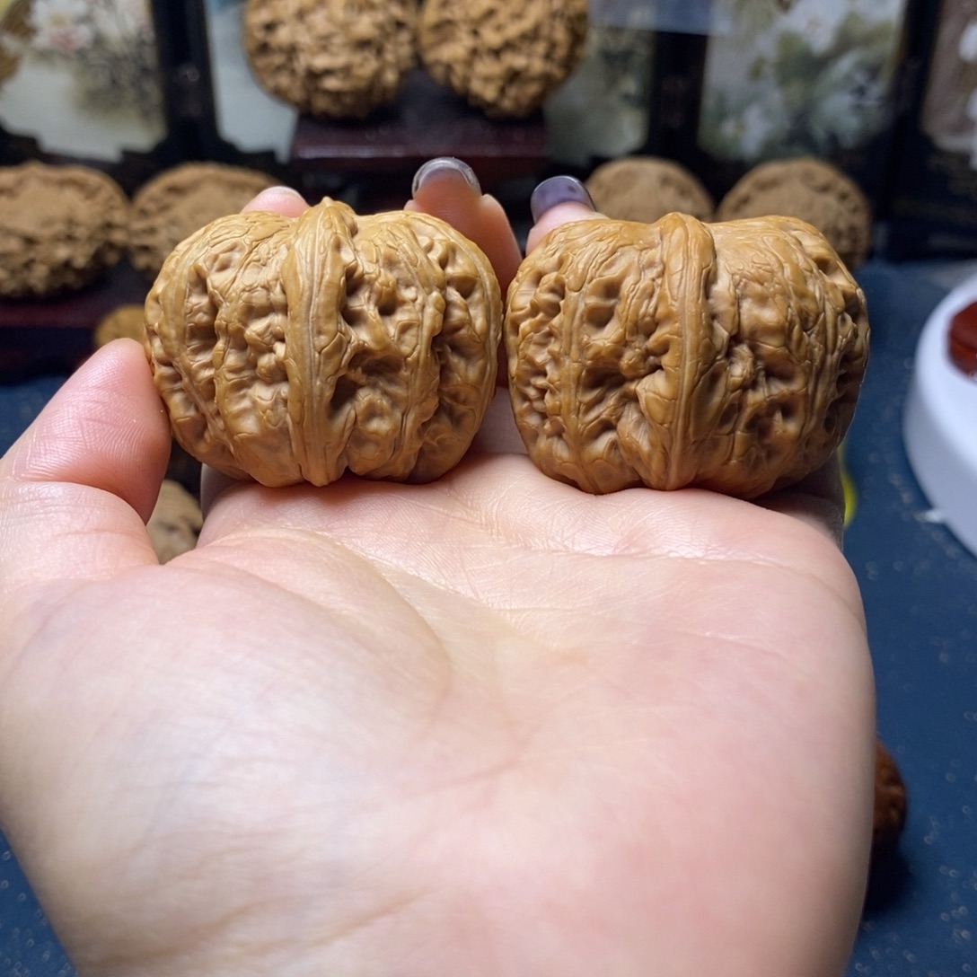 文玩核桃吊坠元宝40尺01