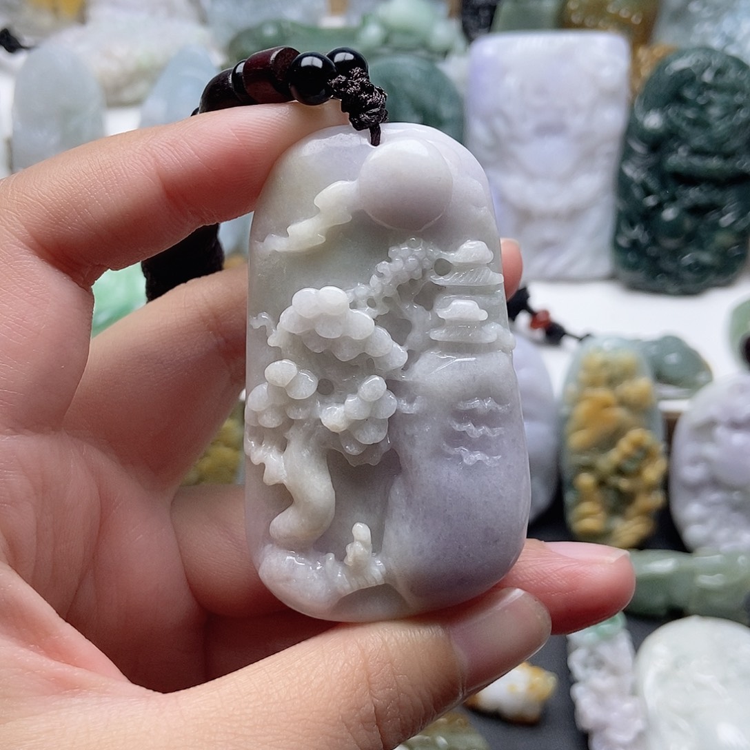 翡翠未镶嵌颈饰翡翠