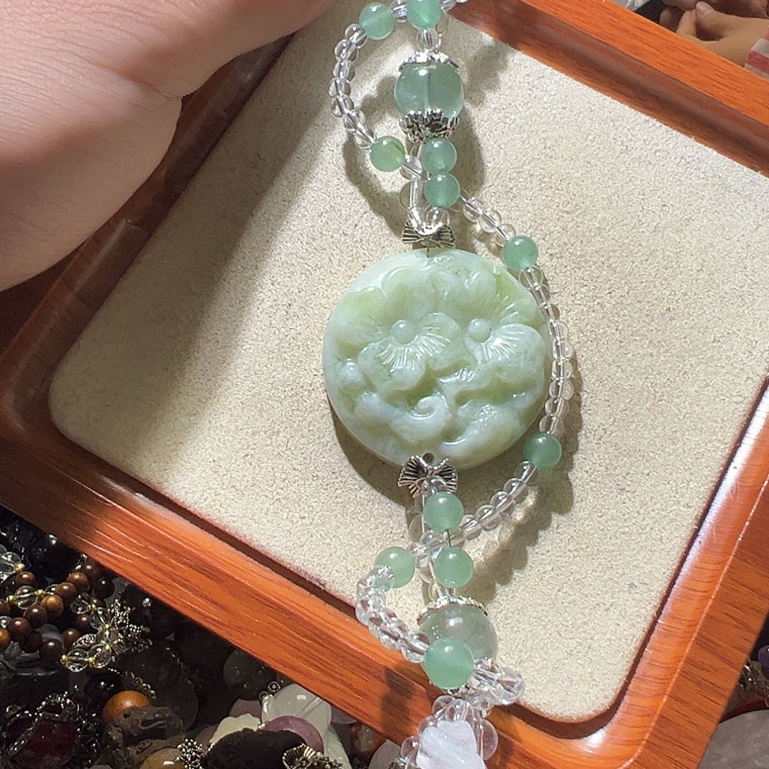 手链未镶嵌水晶水晶手链