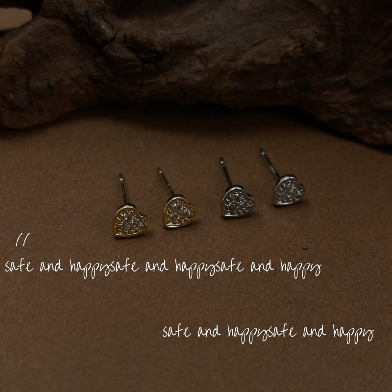 铜合金亚克力耳饰 小爱心ins迷你耳钉女泓晗简约精致气质小巧镂空