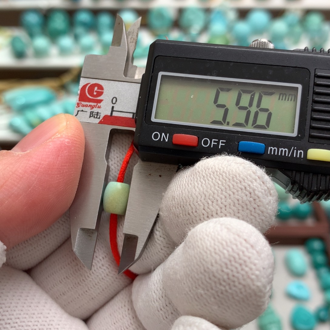 绿松石未镶嵌散珠