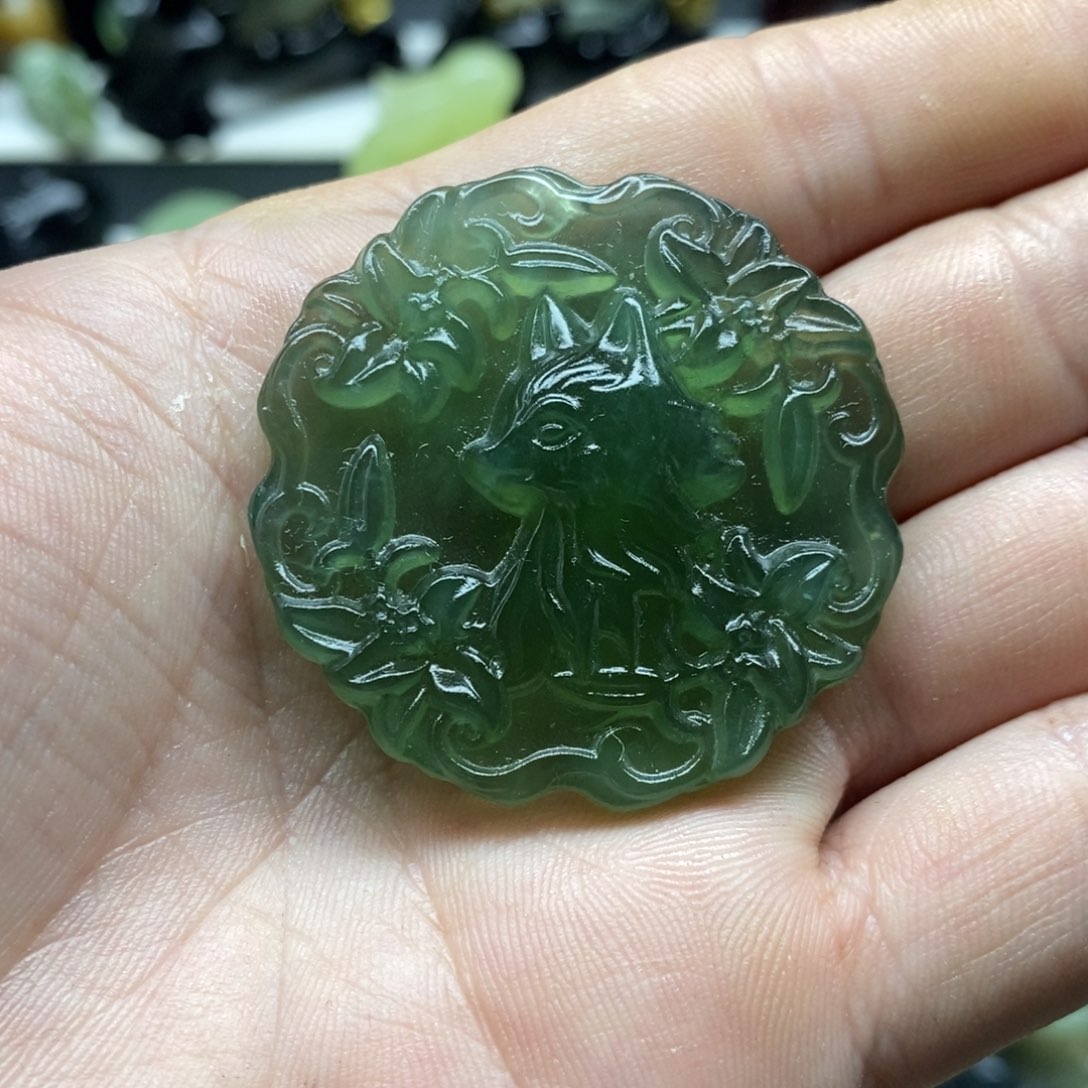 岫玉狐狸吊坠未镶嵌