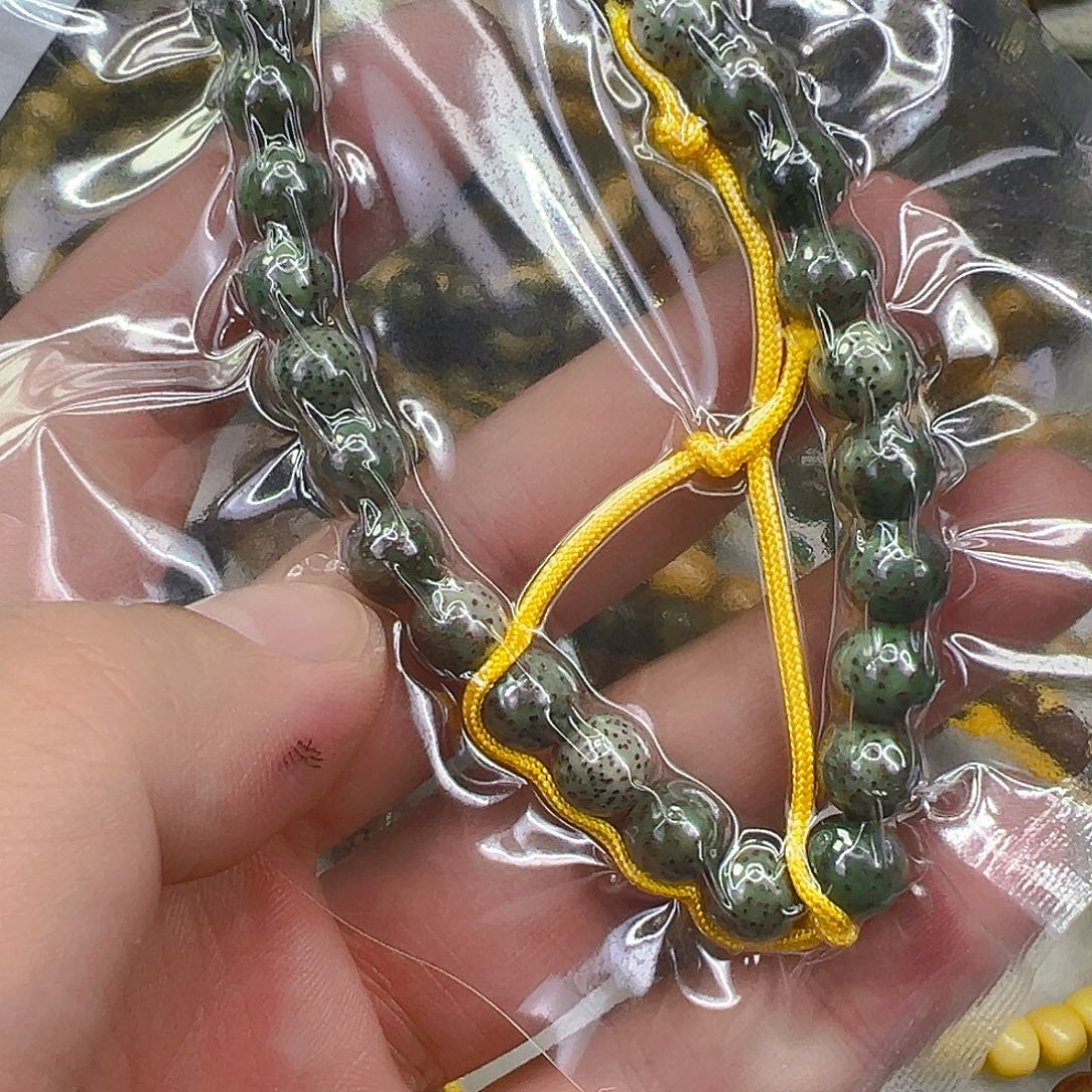 手串星月菩提55传说绿冰星月菩提0.8圆手持