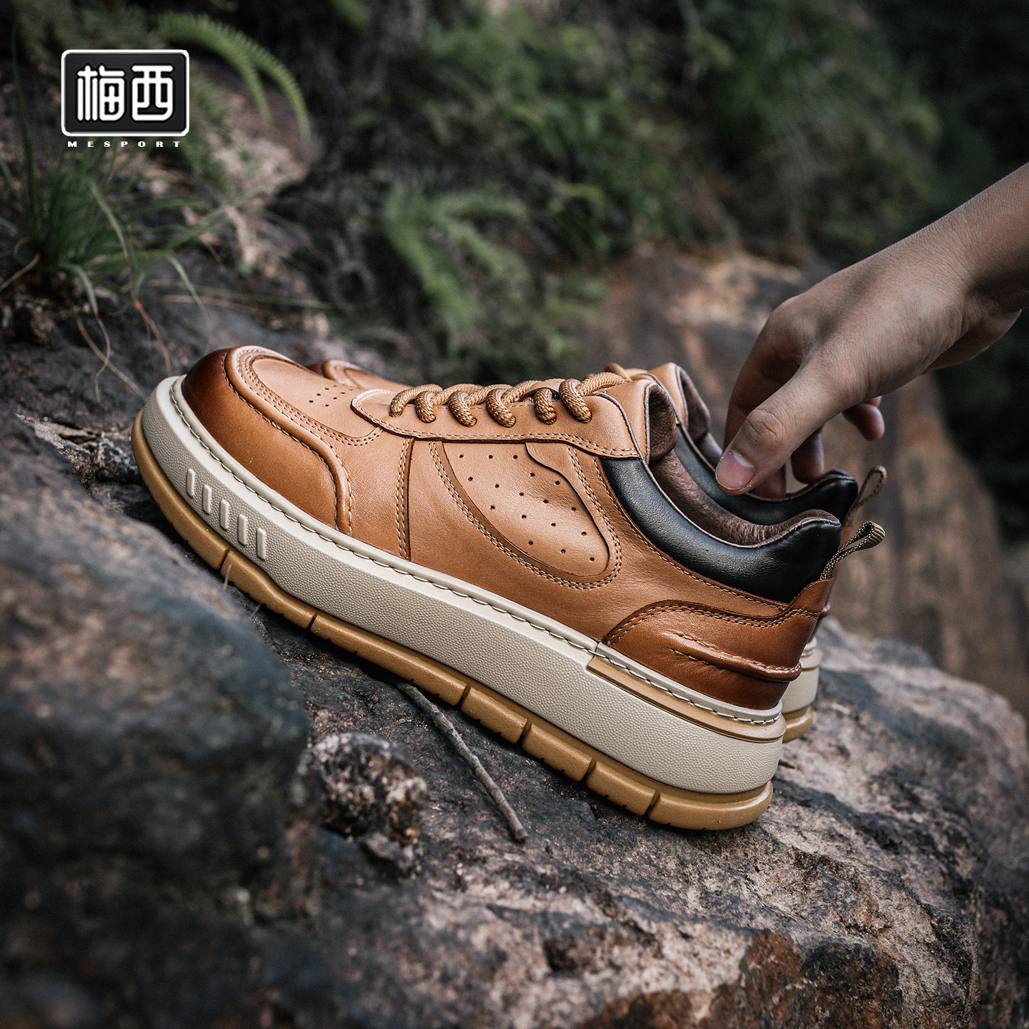 【梅西】头层牛皮秋季复古休闲时尚百搭潮流板鞋男士马丁靴SH7030