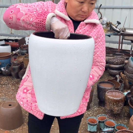 红陶口24高35瑕疵