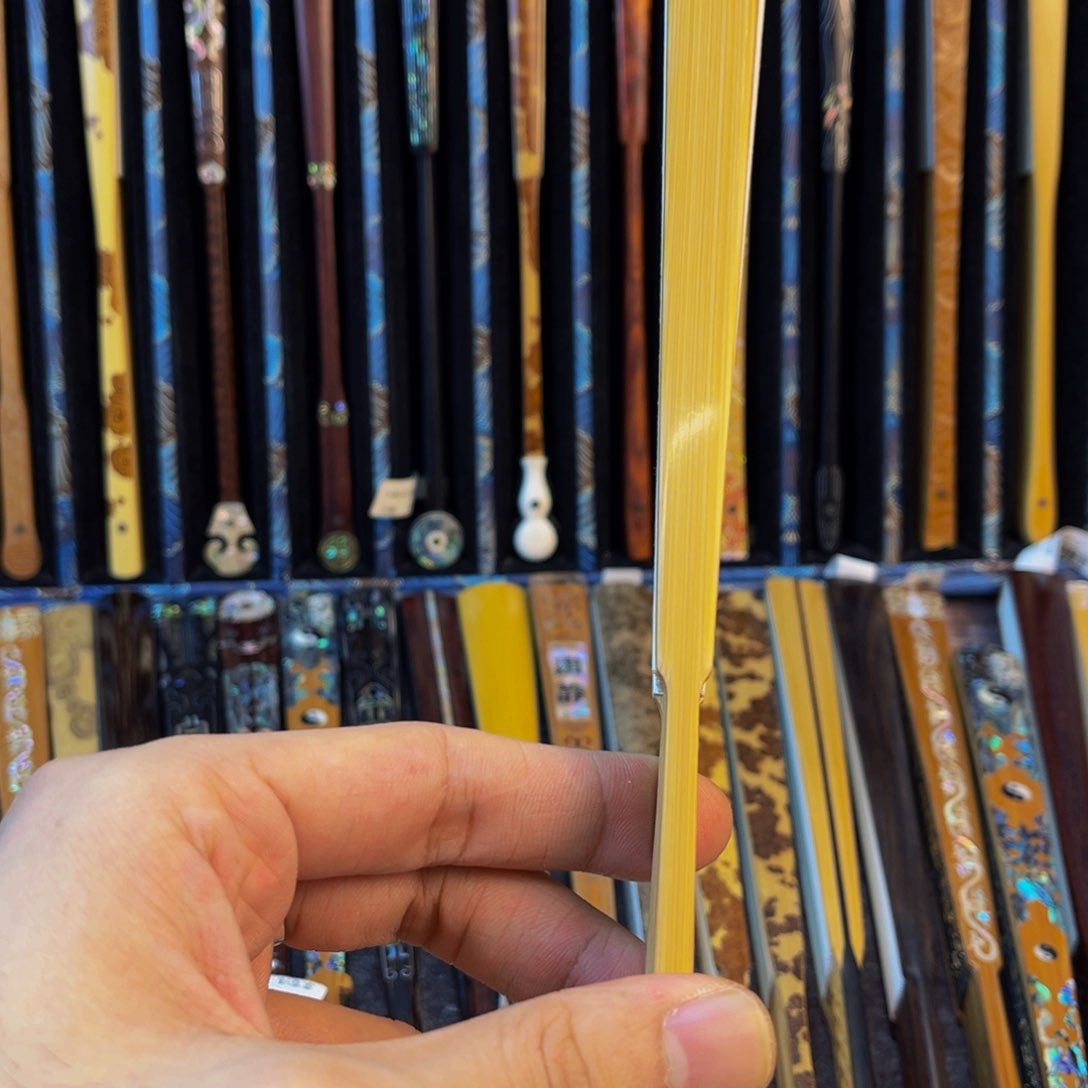 扇子健健康康平平安安