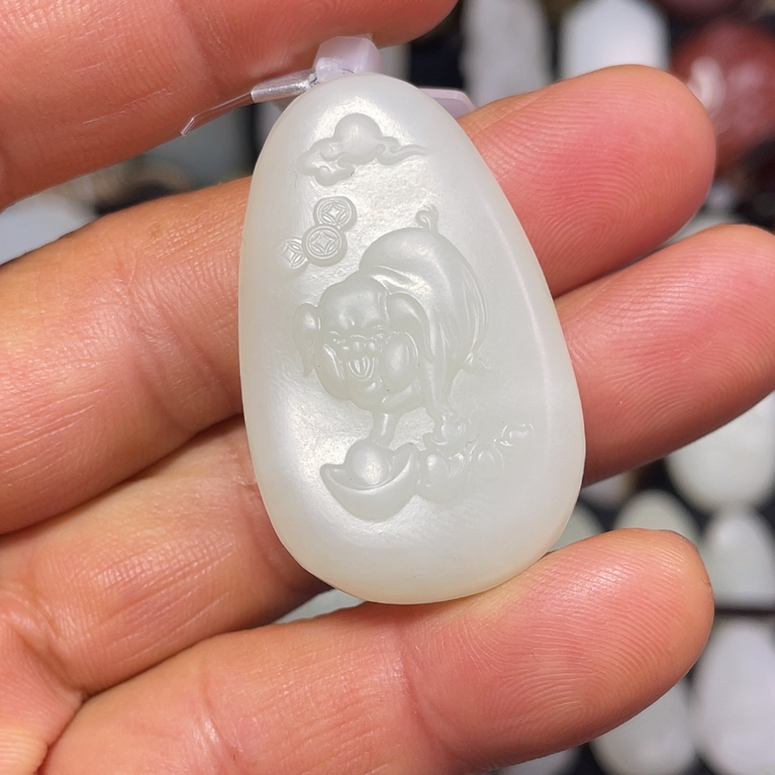 毛***毛和田玉未镶嵌颈饰吊坠