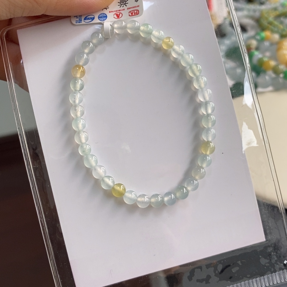 翡翠未镶嵌手链卡4.5