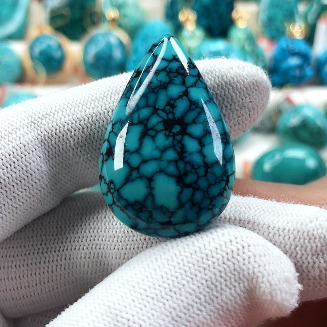 用***4绿松石未镶嵌车挂