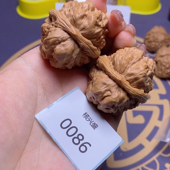 文玩核桃吊坠蛤蟆39.0086