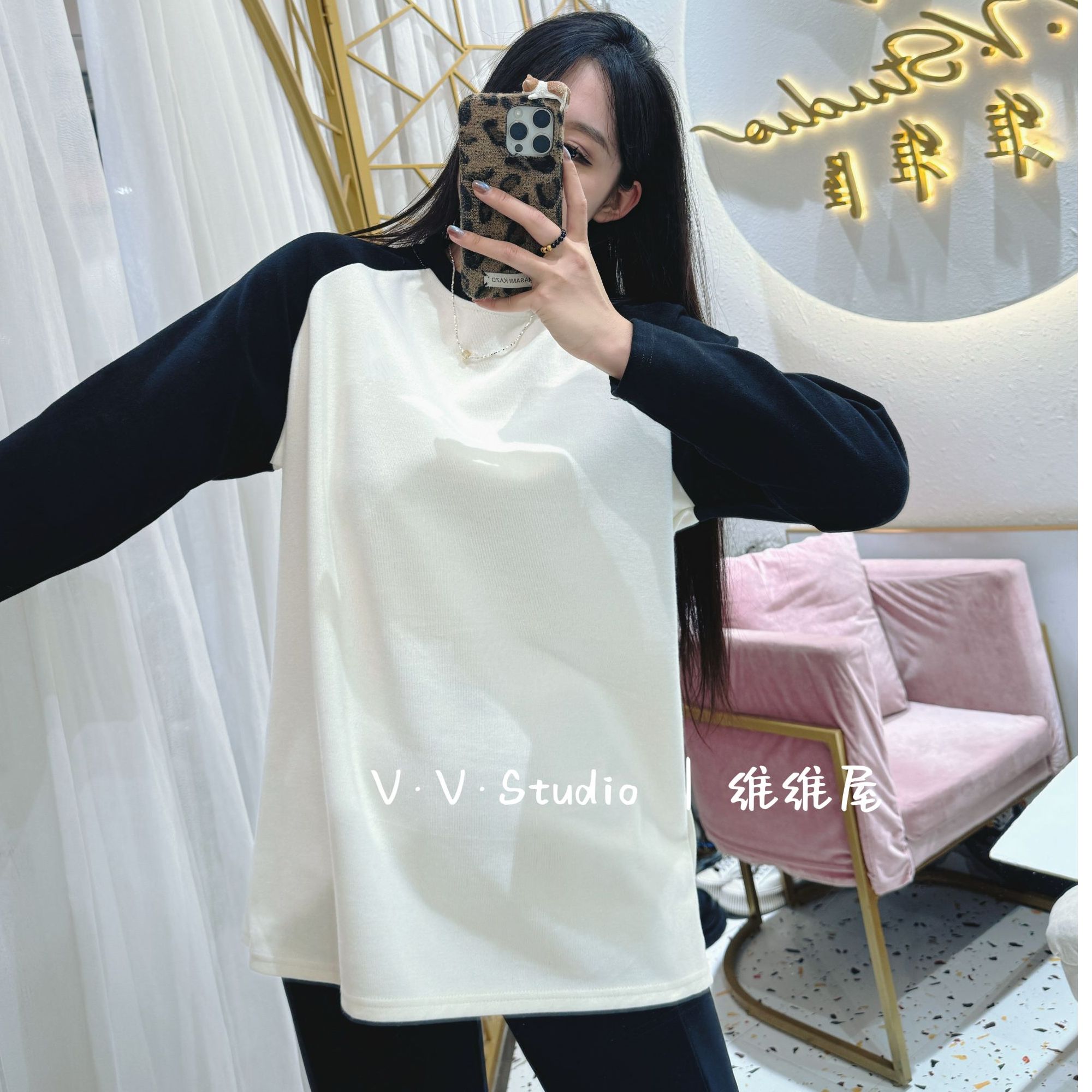 V.V.STUDIO-【插肩T恤】小马马