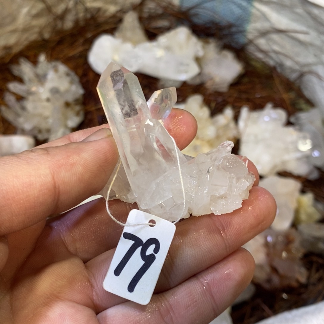 水晶原石摆件未镶嵌水晶