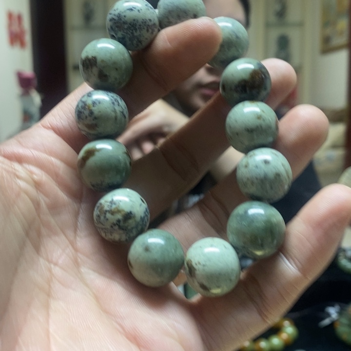 透闪石质玉珠宝奇石未镶嵌
