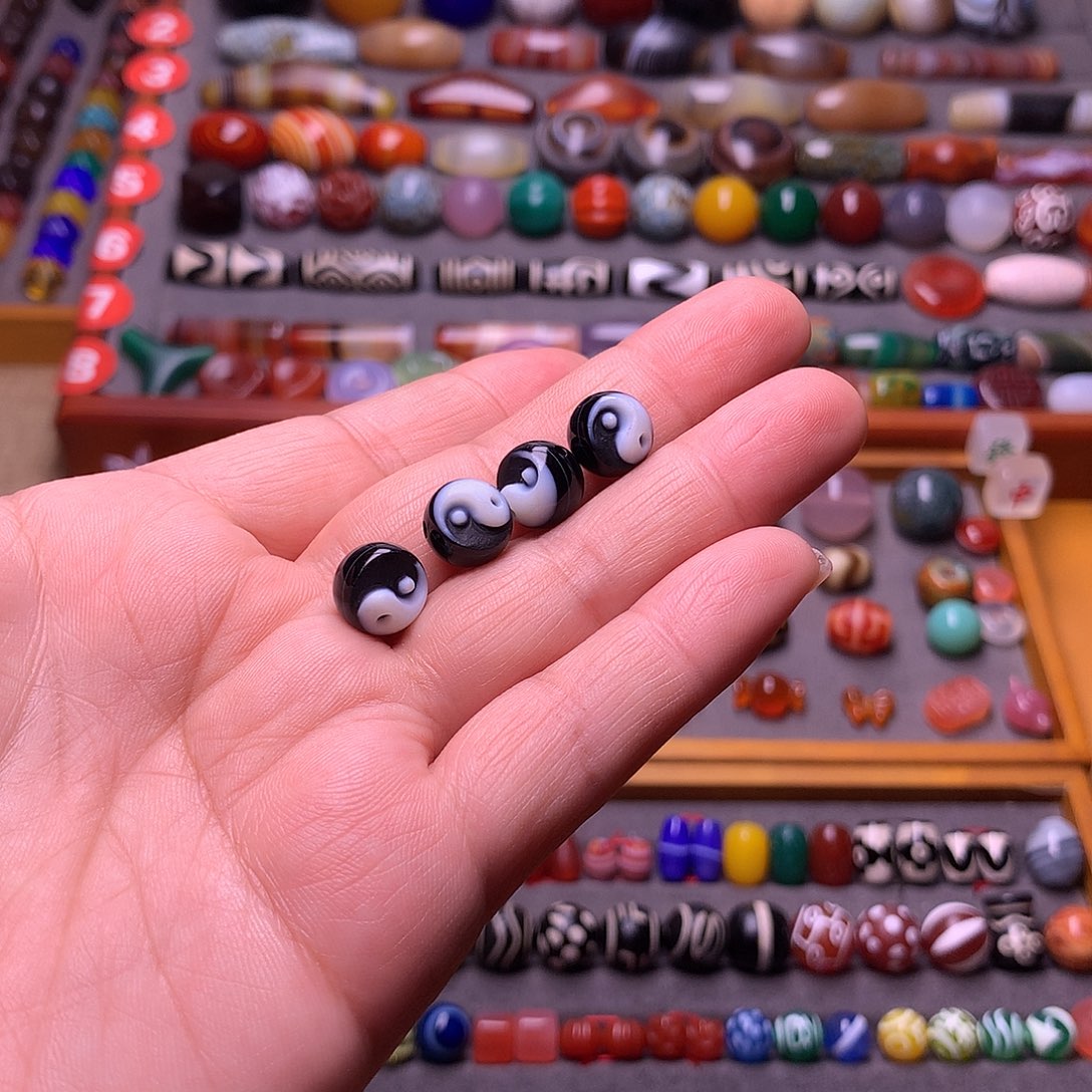 ****狼玛瑙/玉髓未镶嵌颈饰