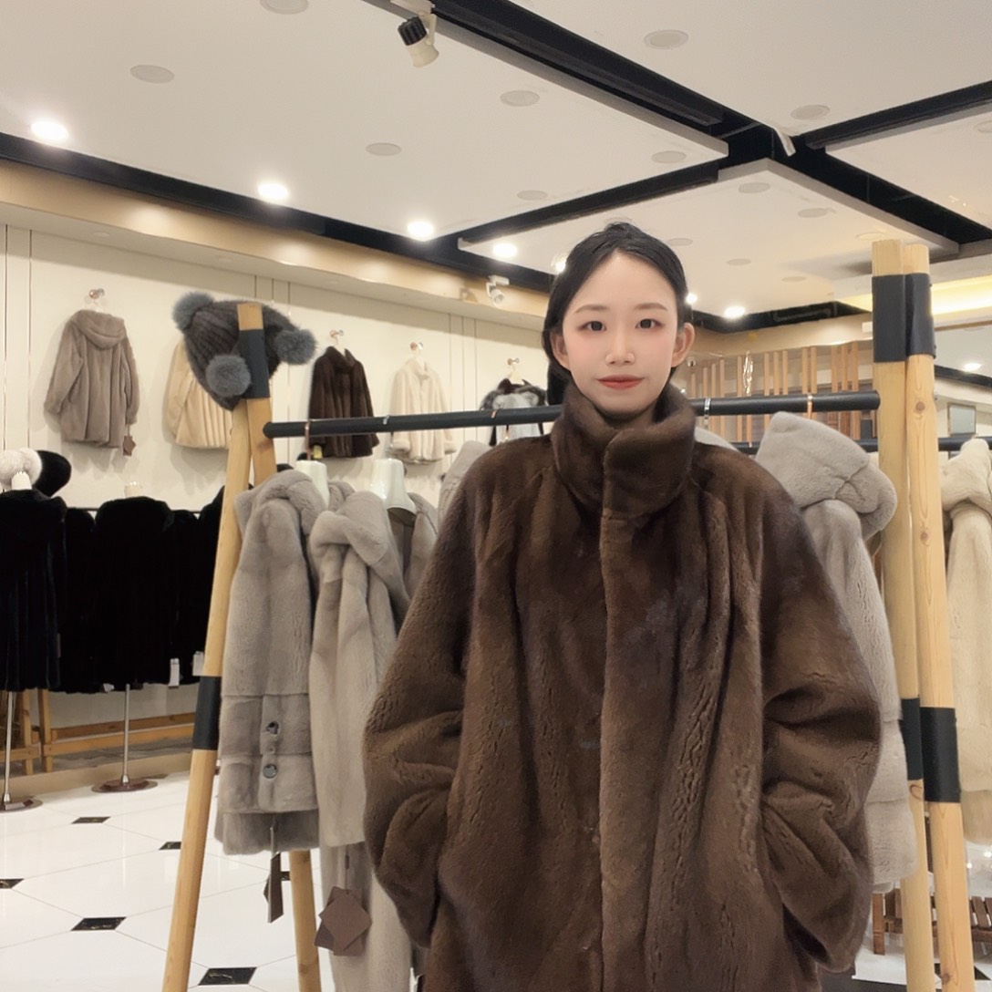 2518立领款咖色80长