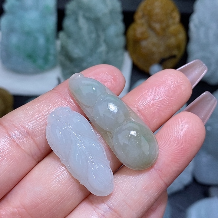 定制翡翠未镶嵌翡翠