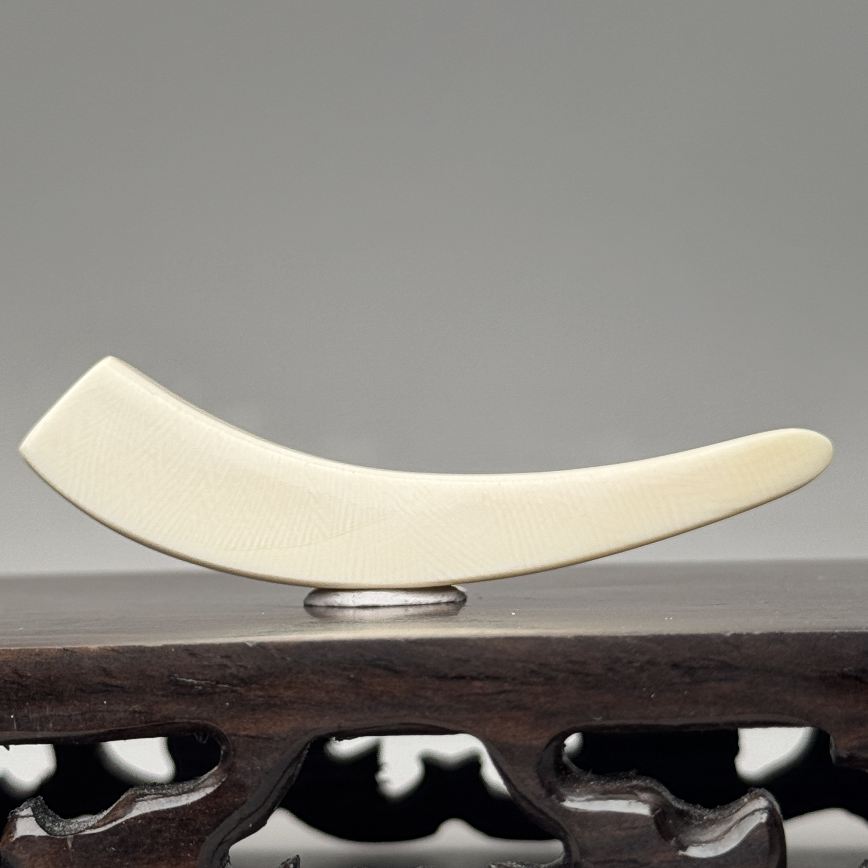 DEZHI/德志65*11*9mm6.1g牙尖吊坠天然猛犸牙A541