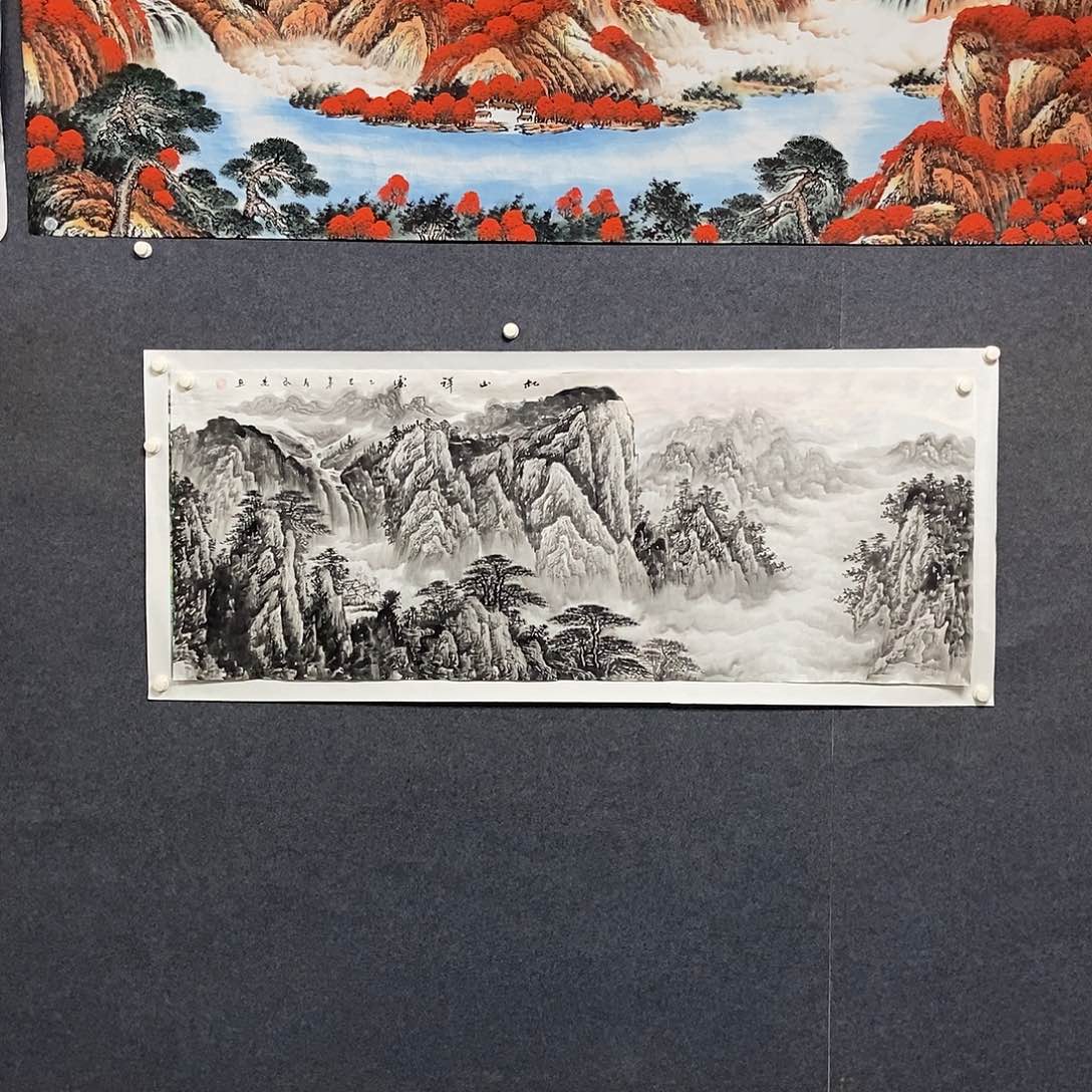 国画小六尺水墨山水一副