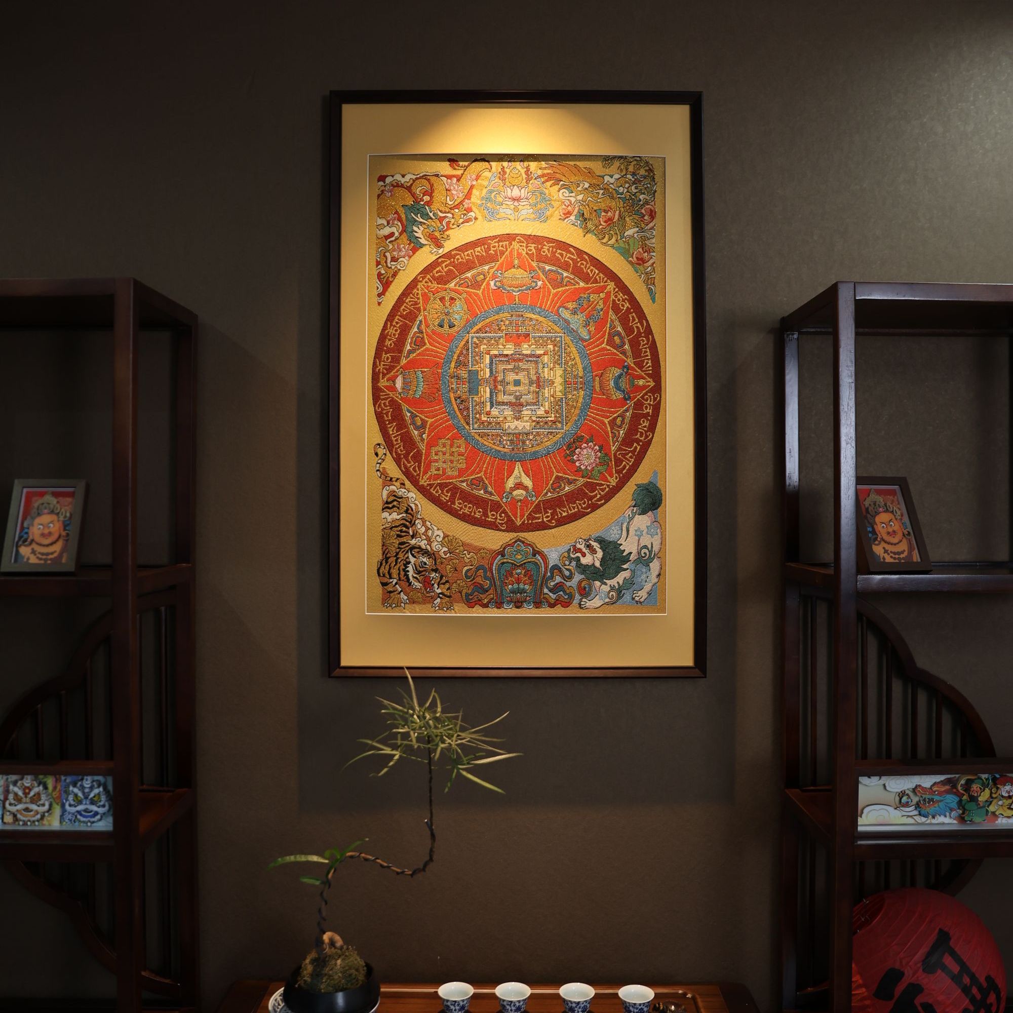 刺绣材质【八宝坛城】挂画实木装裱办公室玄关茶室书房背景墙装饰画