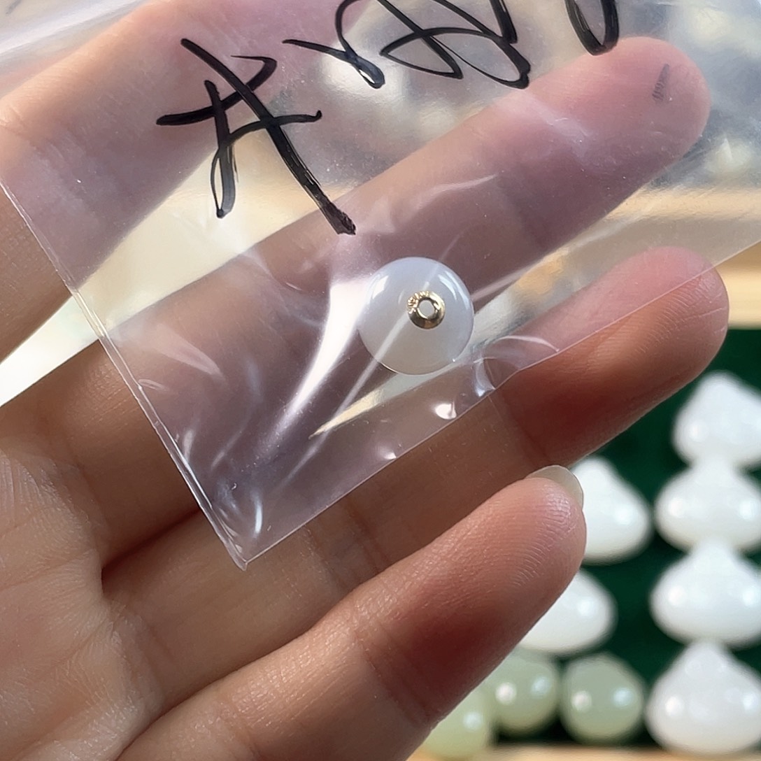 和田玉未镶嵌颈饰柚*.