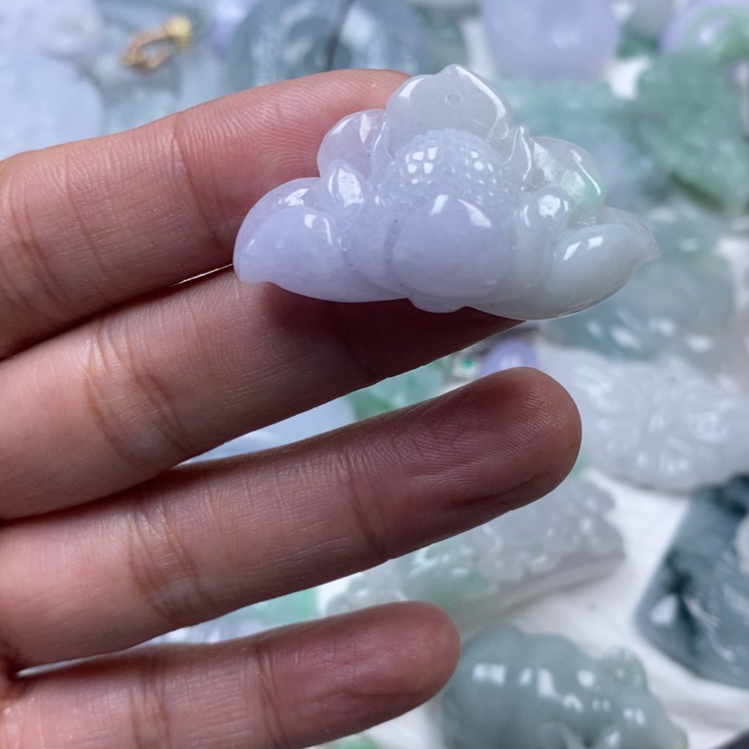 颈饰未镶嵌翡翠筱**韵翡翠