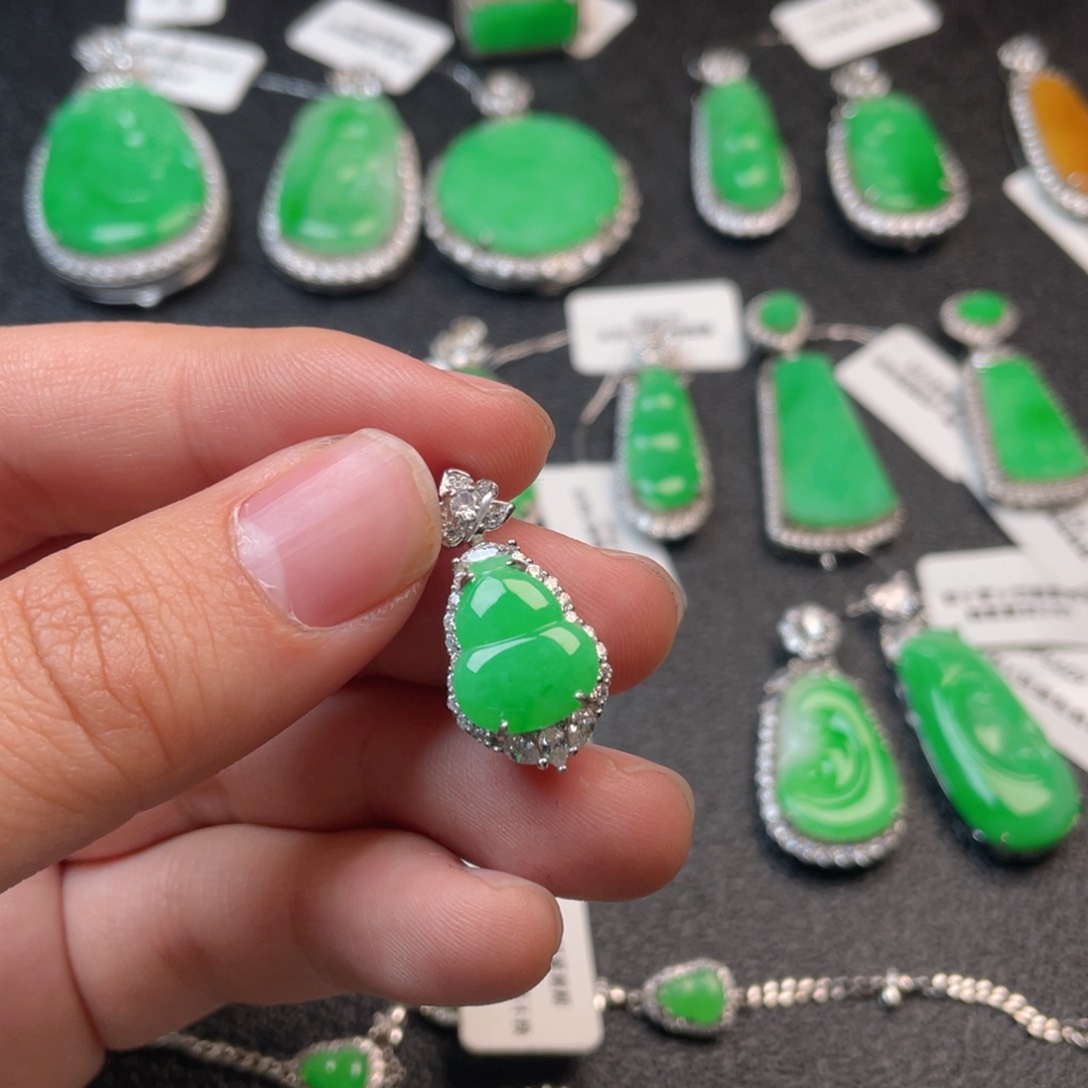 翡翠吊坠(不含链)银S925镶嵌