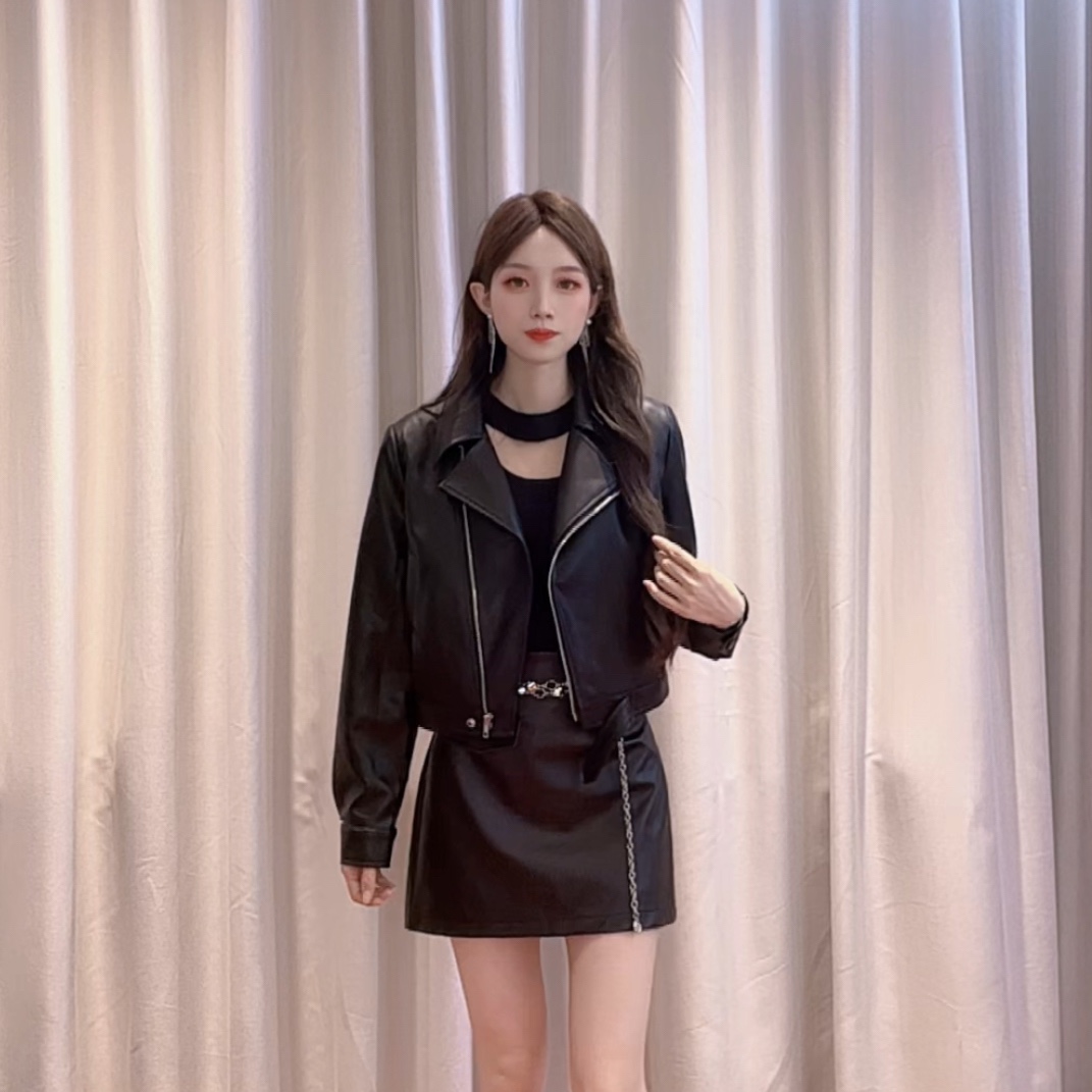 IEF/爱依服2025新款秋季机车风显瘦时尚百搭亮面皮外套