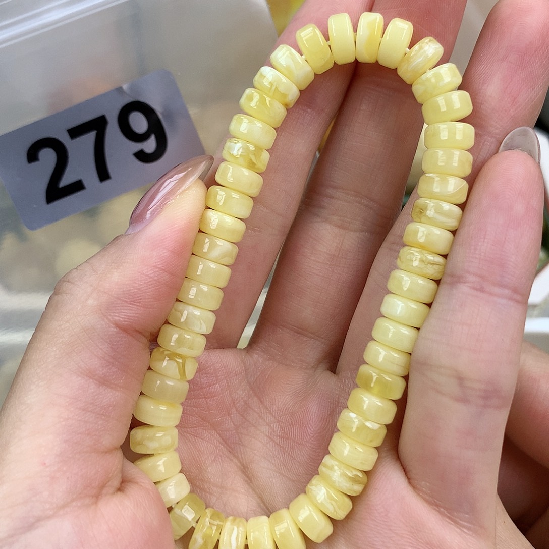 琥珀未镶嵌珠宝奇石7.9