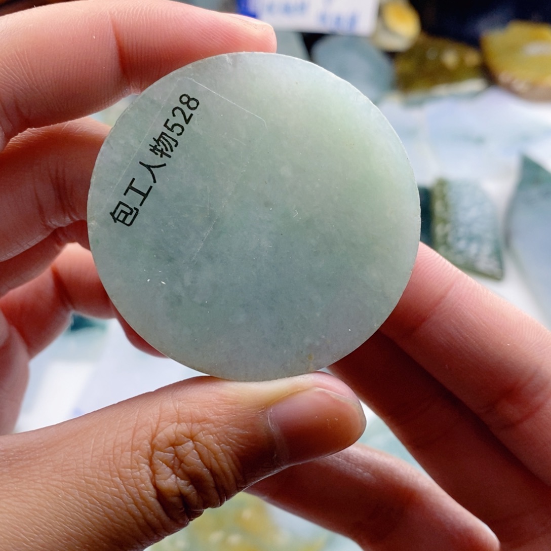 定制翡翠未镶嵌翡翠包工包料