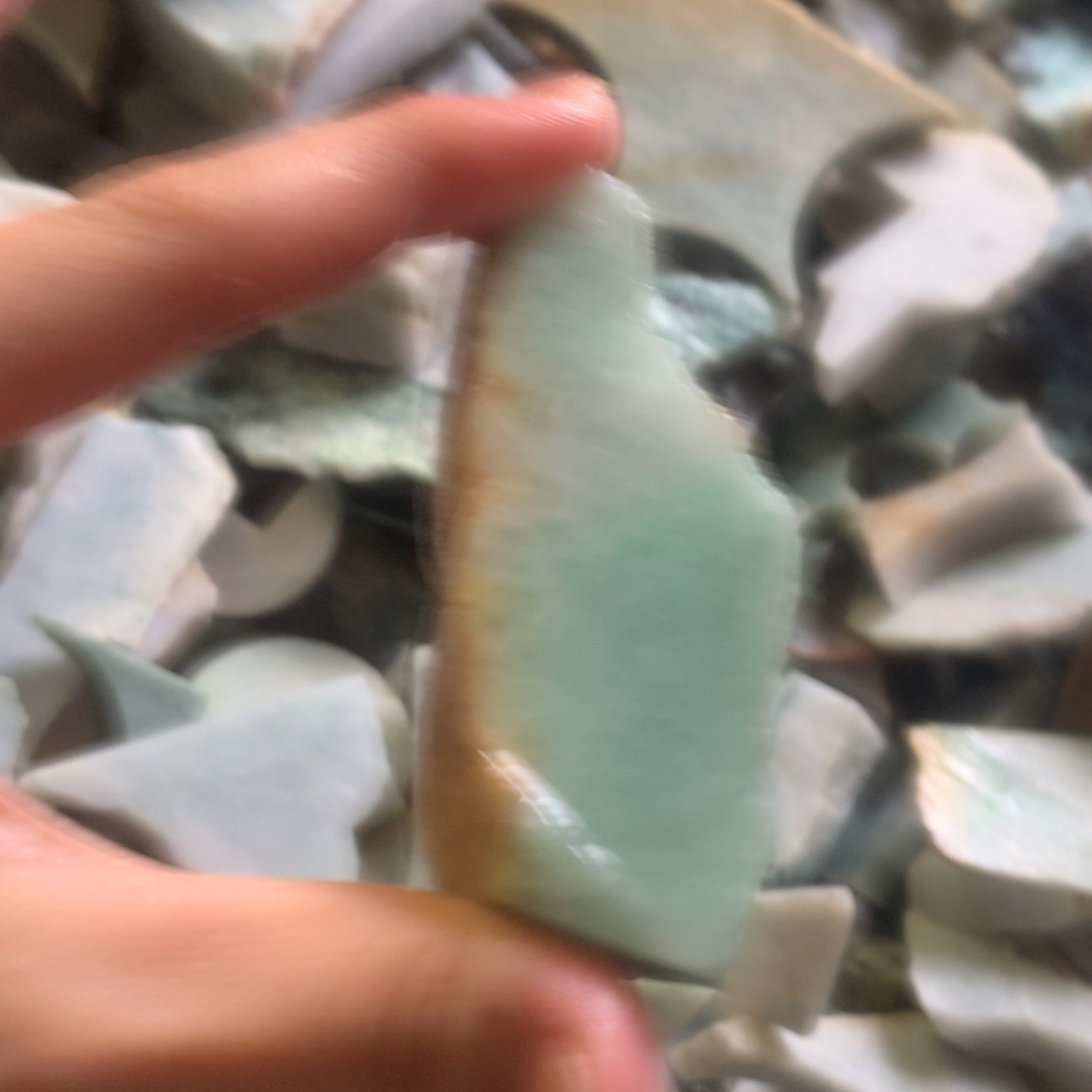 翡翠颈饰未镶嵌缅甸翡翠