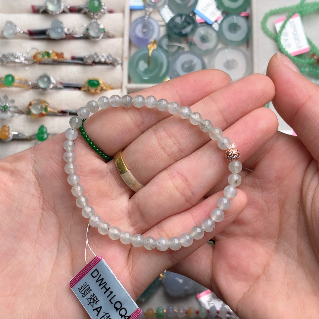 【闪购商品】未镶嵌挂件翡翠一