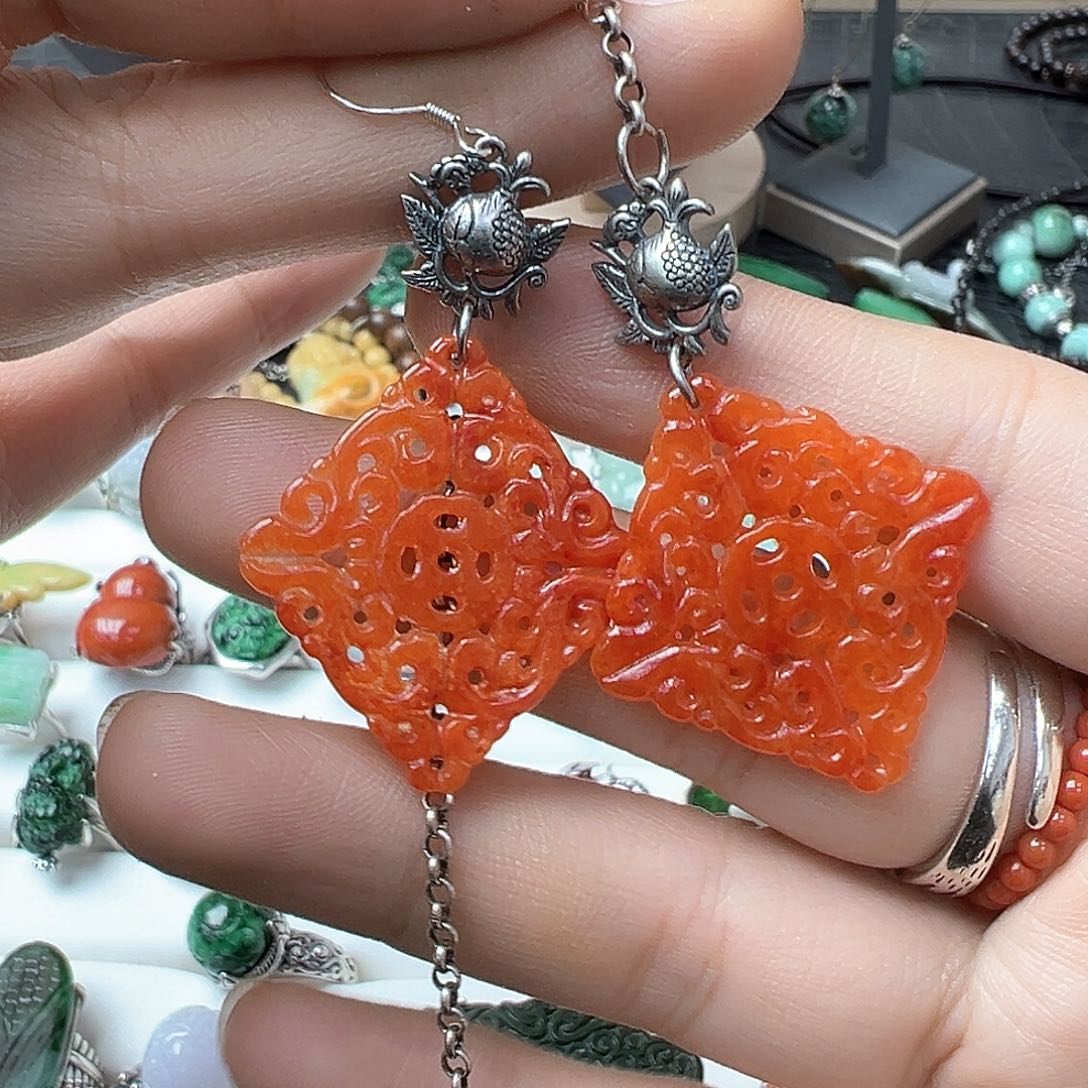 翡翠戒指未镶嵌炸