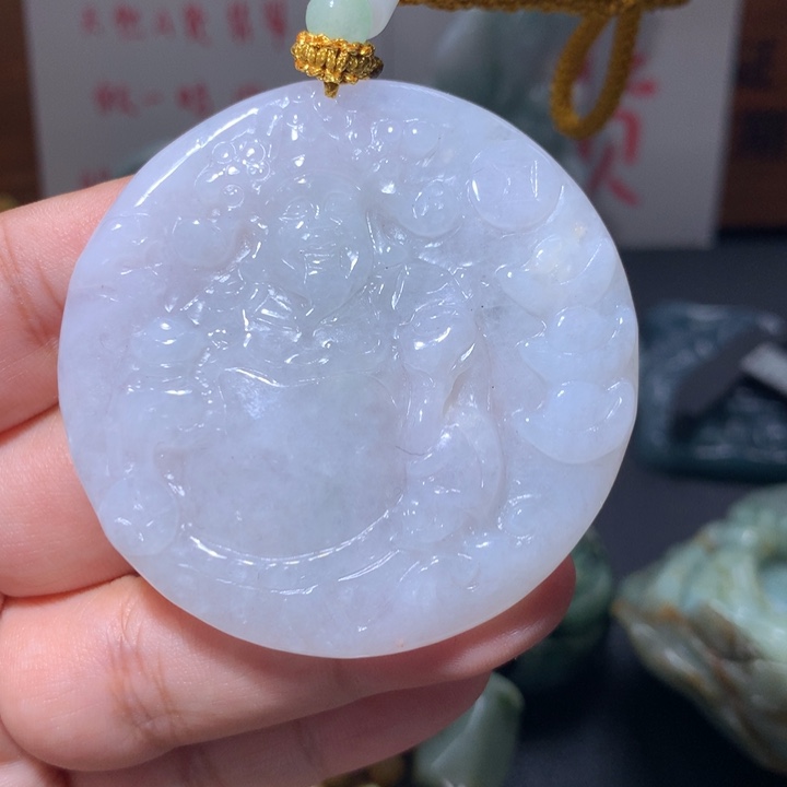 翡翠未镶嵌颈饰保真天然A货翡翠