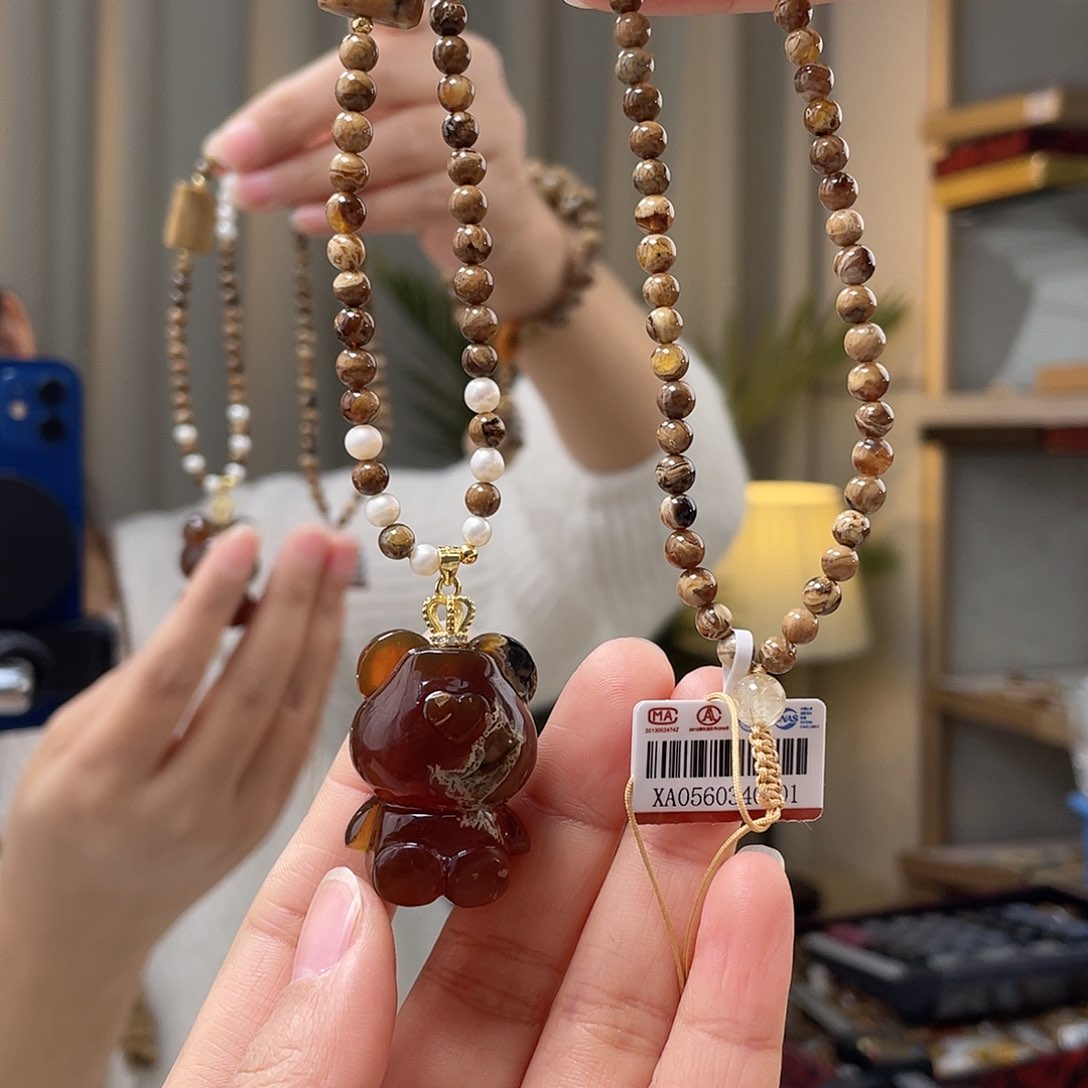 琥珀颈饰银S925镀金镶嵌琥珀吊坠