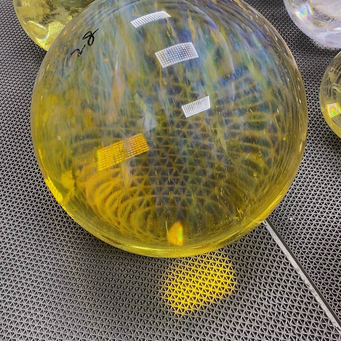 高***织石材28厘米黄水摆件