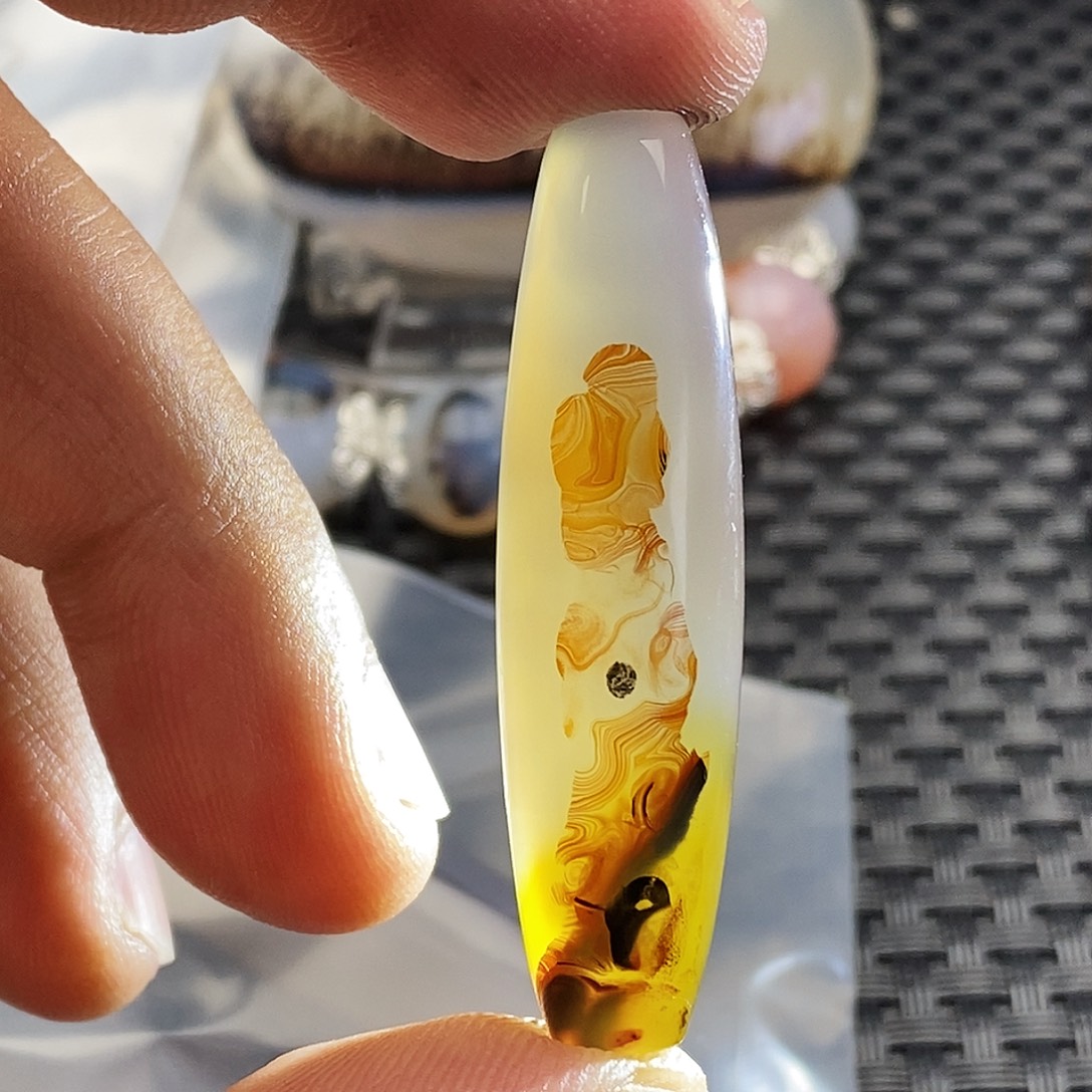 朵***儿玛瑙/玉髓未镶嵌吊坠(不含链)