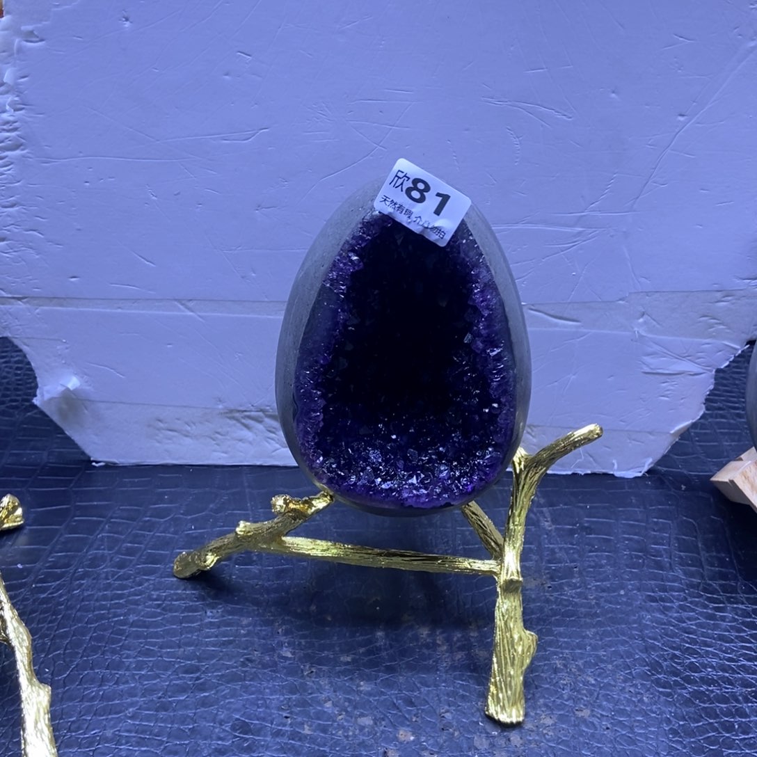 水晶大型摆件（非配饰）未镶嵌萨****师