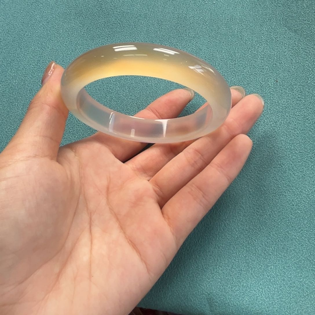 手镯玛瑙/玉髓未镶嵌